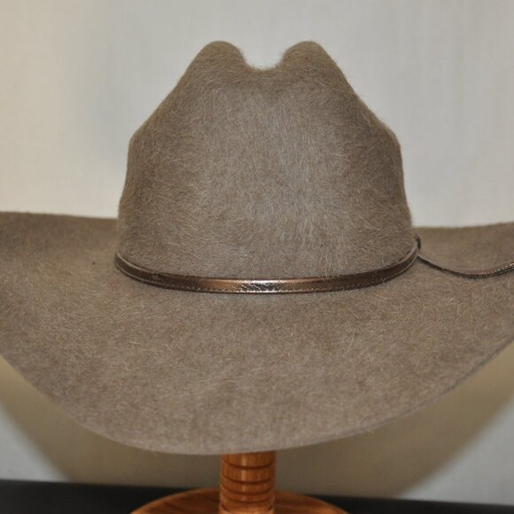 Charlie 1 Horse Silver Bullet Proof - Picture 2 of 7